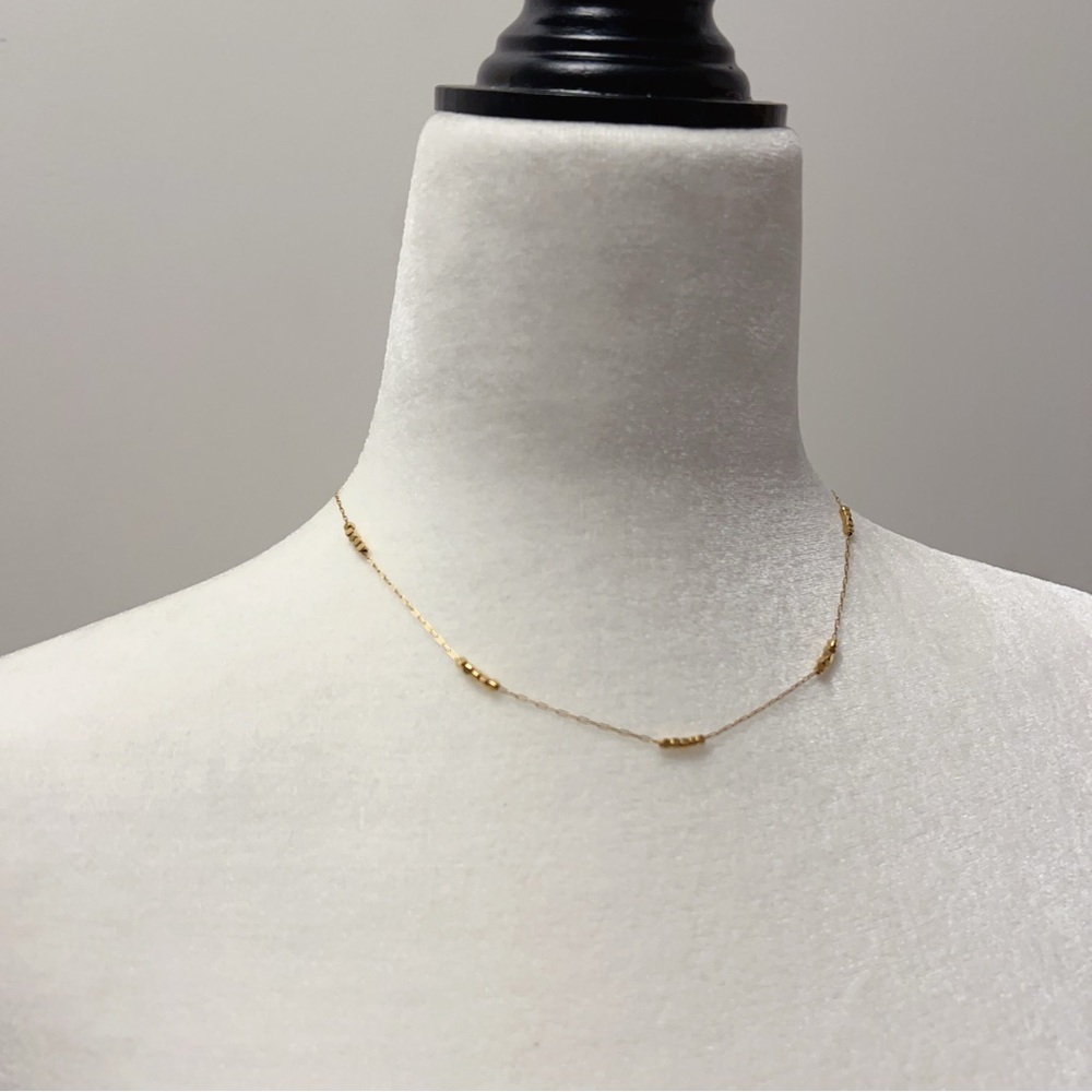 Elegant Gold Beaded Necklace！Brand New！Stainless steel/waterproof.